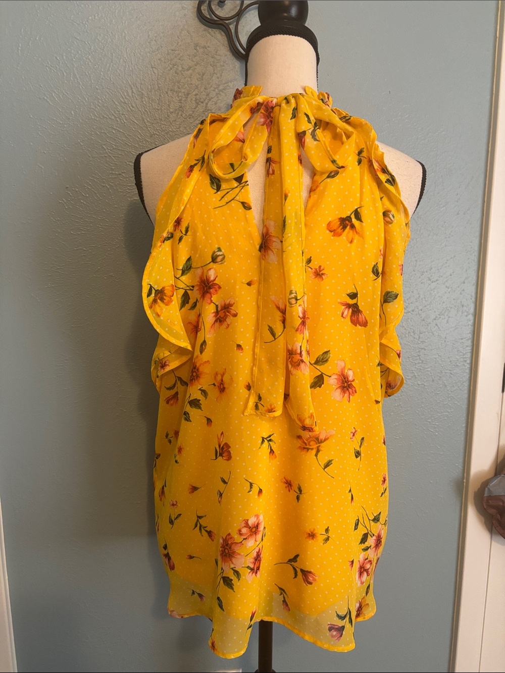 Yellow Floral Halter Ruffle Neck Top - Picture 2 of 5